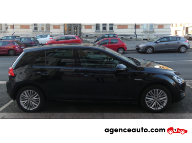 Volkswagen Golf — 6